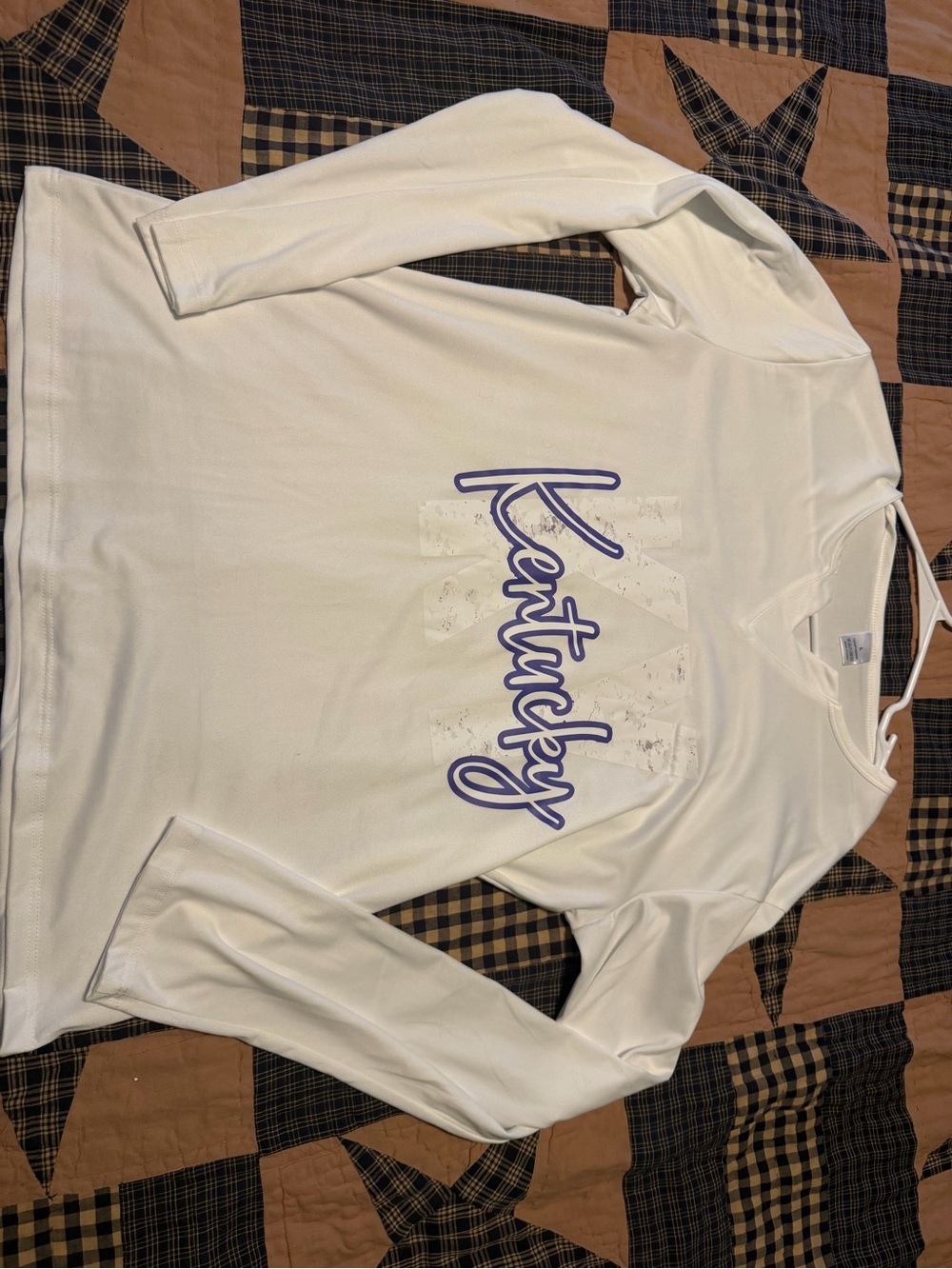 White Long Sleeve Shirt with 'Kentucky' Graphic